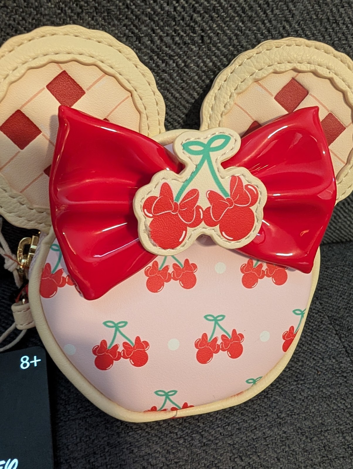 Loungefly Disney Minnie Mouse Cherry Pie Coin Purse Zip Around Pouch With Strap