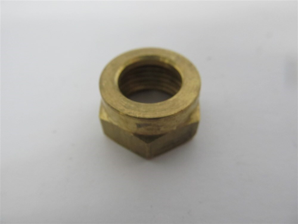 Schwarze 20420, Brass Tip Retainer Nut