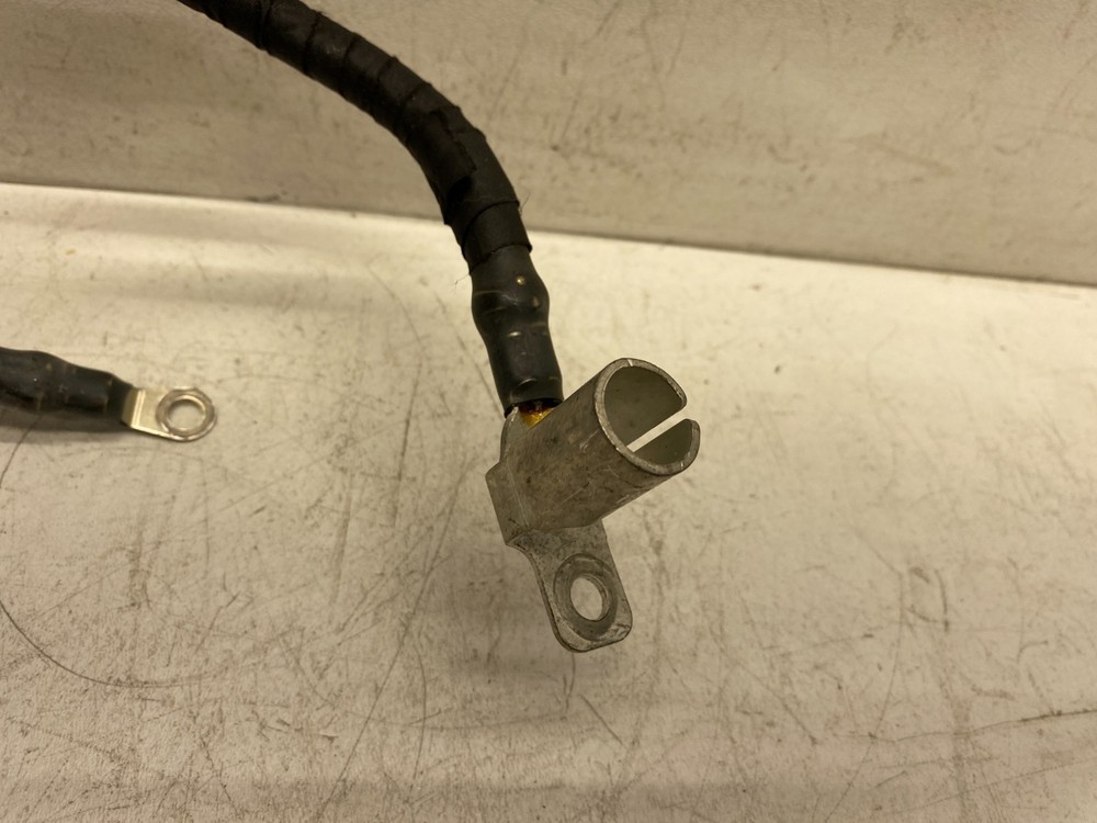 2016-2019 BMW X1 POSITIVE TERMINAL POLE CABLE OEM
