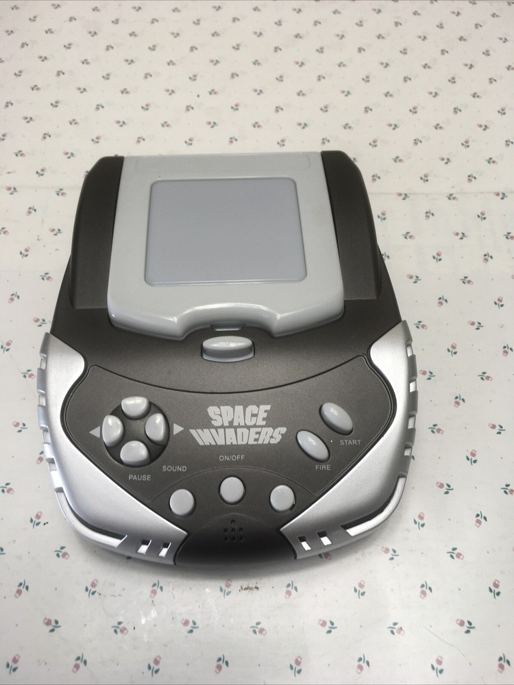 Excaliber Electronics Space Invaders Handheld Electronic Game 402-1-CS TESTED#54