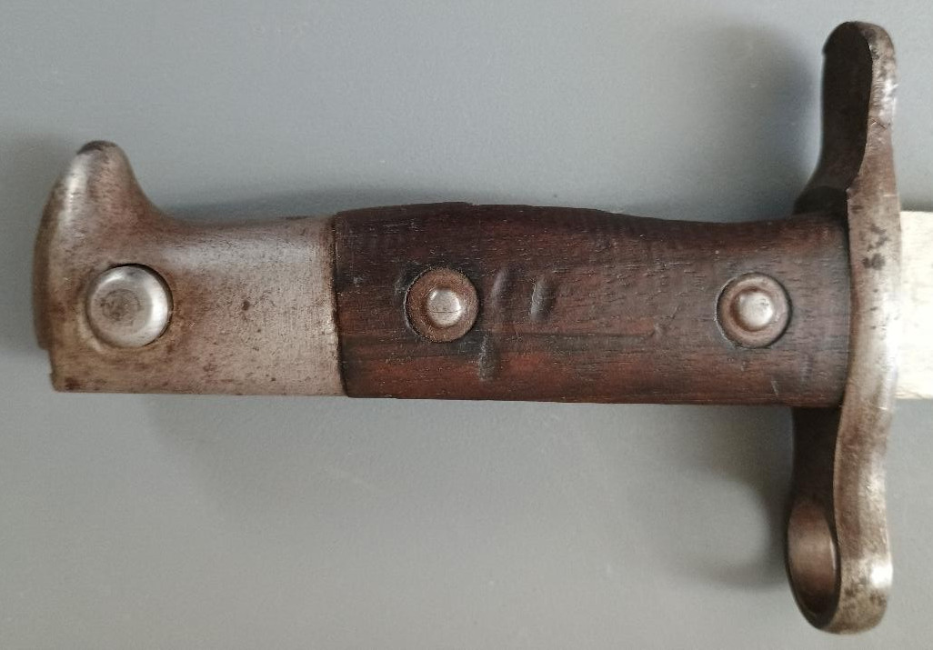 US M1892 KRAG BAYONET AND SCABBARD DATED 1902 VERY GOOD