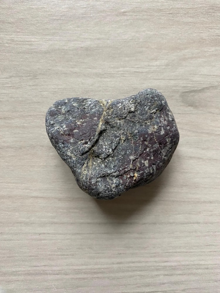 Heart Shaped Beach Stone 6.0 oz.