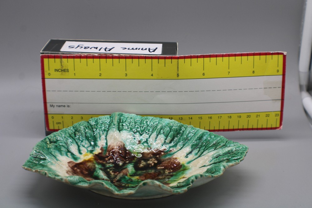Ceramic candy dish
