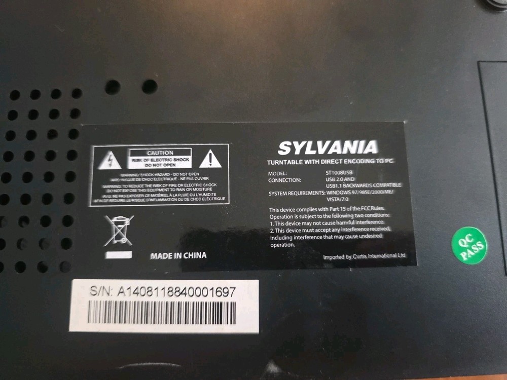 Sylvania Portable Turntable With USB Encoding Battery Powered - Tested