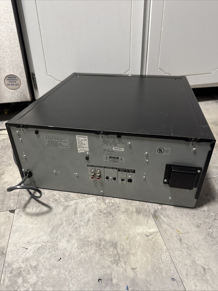 Sony CDP-CX335 CD Changer Tested Working No Remote Read!