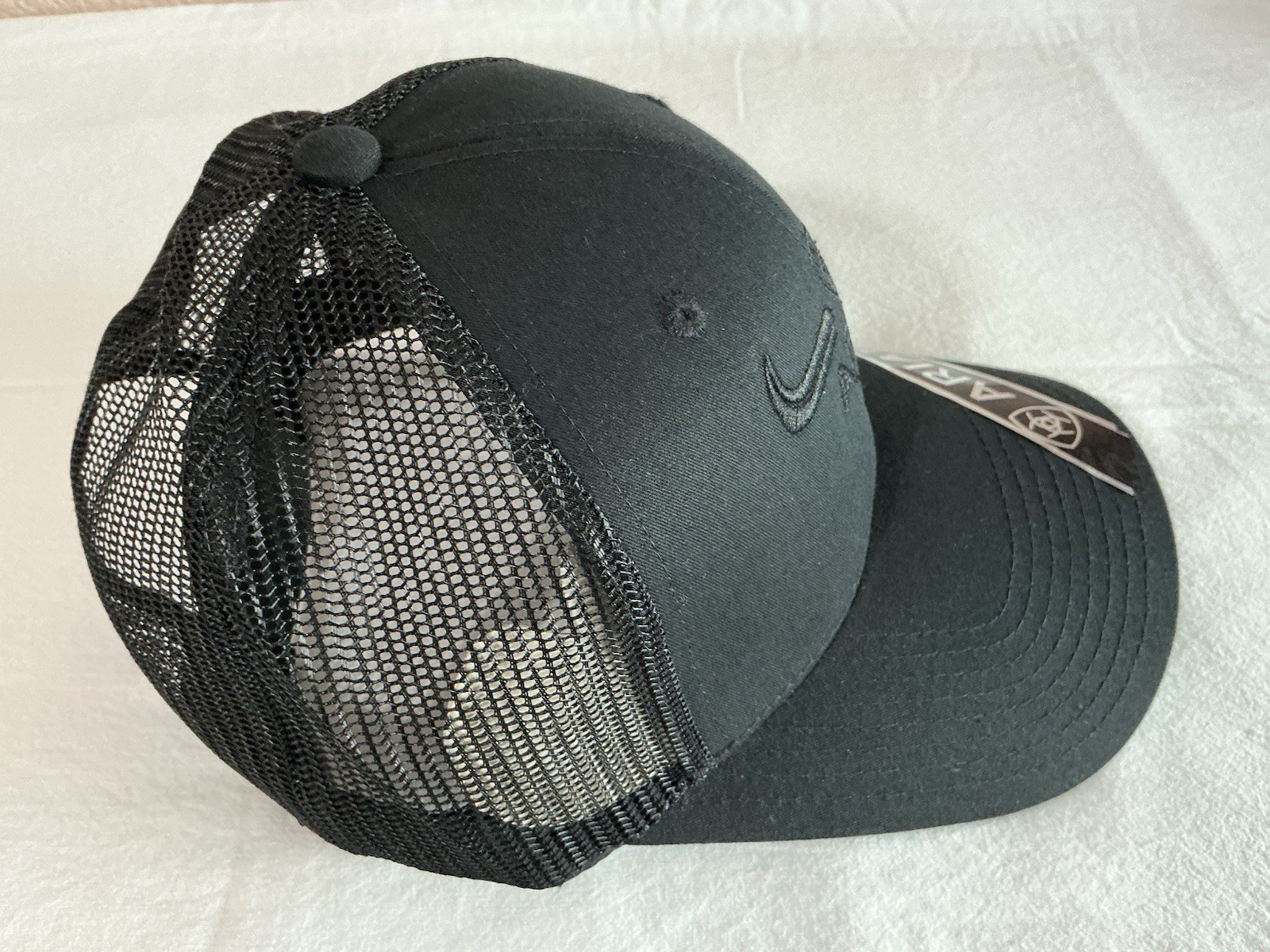 ARIAT Men's Blue Shield LogoBaseball Cap