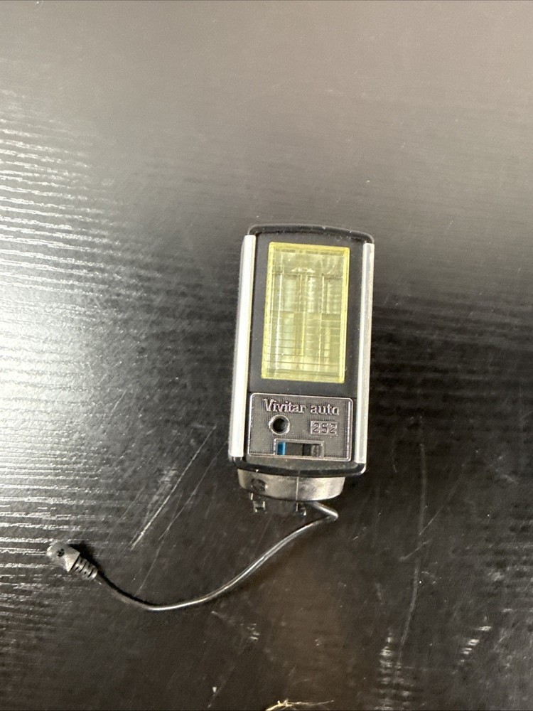Vivitar Auto 252 Flash Vintage