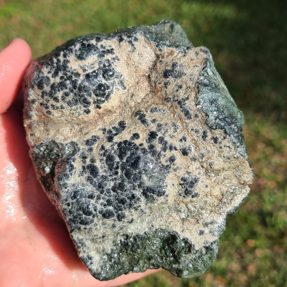 SERAPHINITE LAPIDARY ROUGH 1LB 7.4OZ