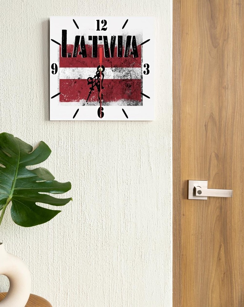 Latvia Flag Wall clock patriots CERAMIC Tile Watch Support Décor