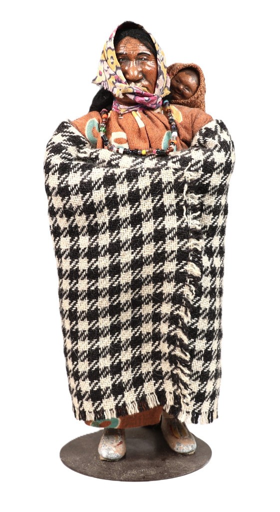 Winnebago Mother and Papoose Doll By Kate Mike ca. 1960  Size 8" H x 2.375" L