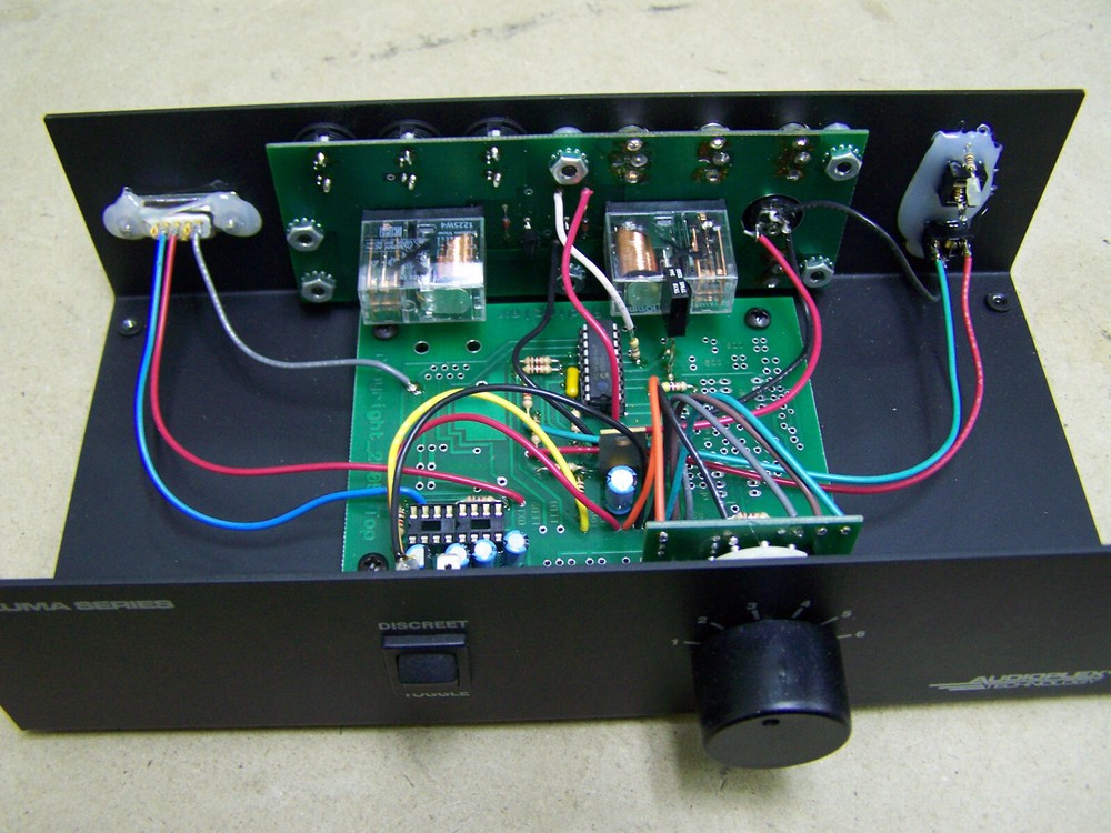Audioplex Luma-VR-1 Remote Controlled S video AUDIO Video Switcher Project Box