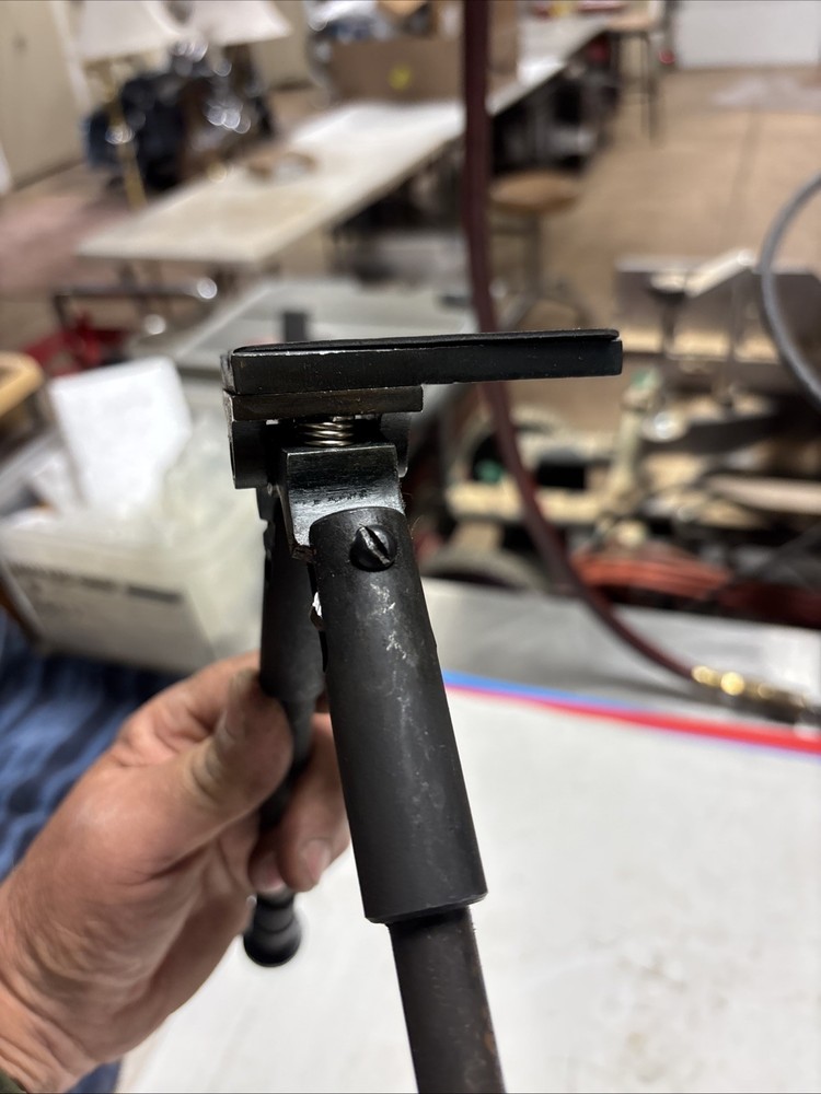B-Square Bipod System No Mounting Bracket Lower Only Works Good