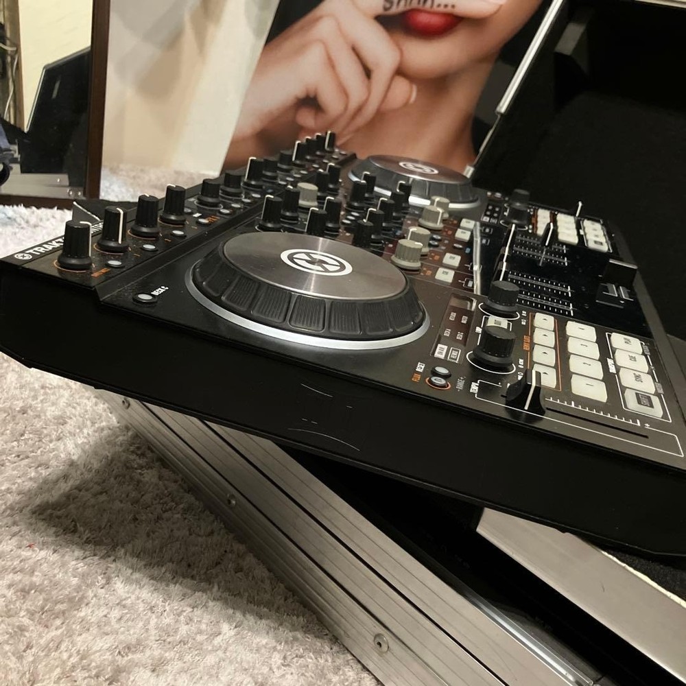 Native Instruments Traktor Kontrol S4 MK2 Good GP