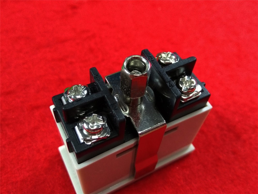 ONE NEW OMRON Counter H7EC-BLM H7ECBLM