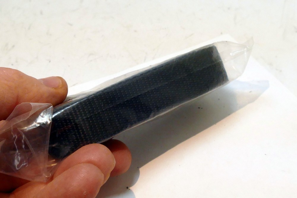 Shoulder Strap for a lens case 2cm wide - new