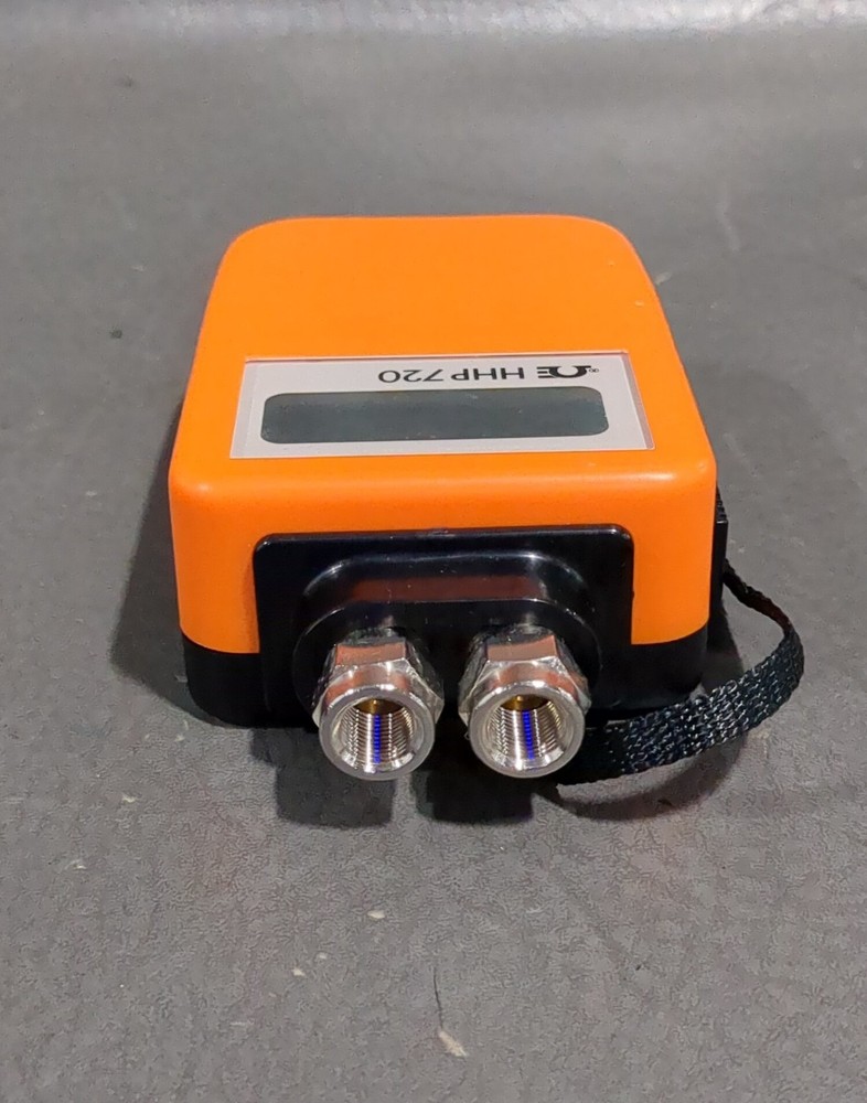 Omega HHP720 Handheld Digital Pressure Meter Kit