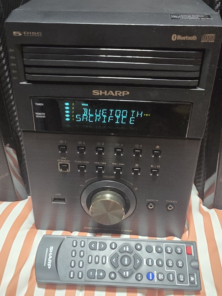 Sharp XL-BH250 Micro Shelf Executive Speaker System 5Disc AM FM + Bluetooth Read