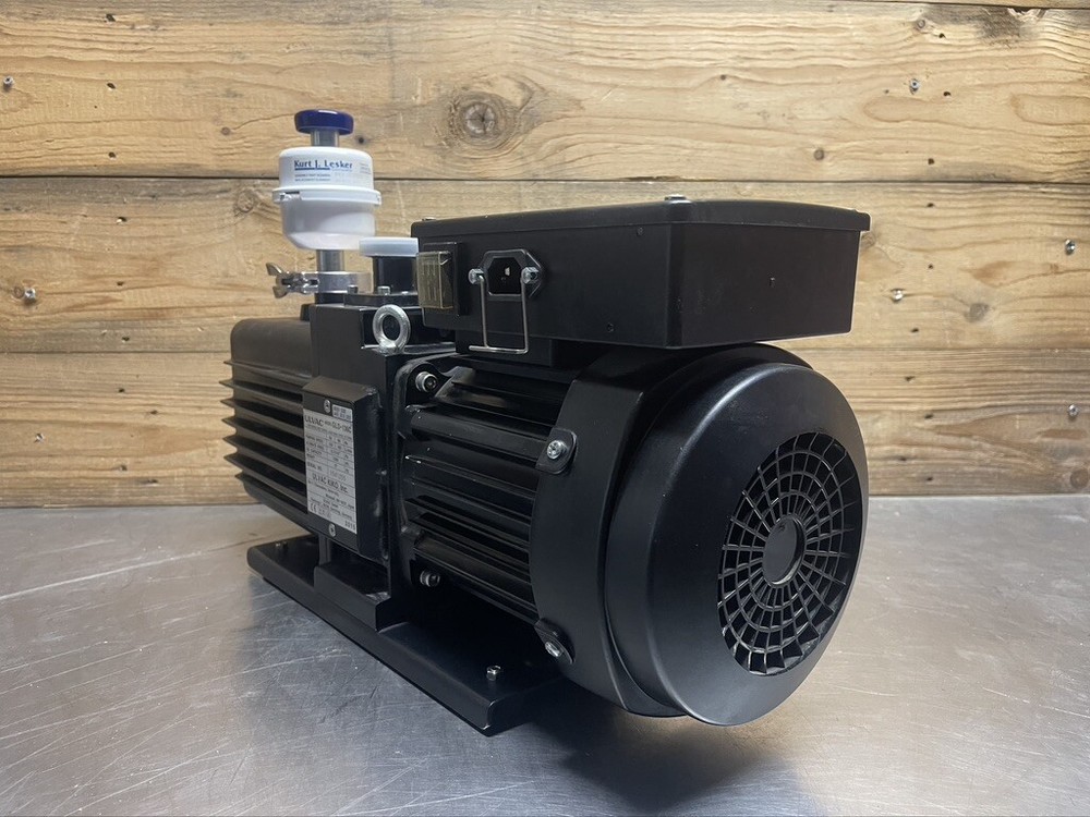 Ulvac GLD-137CC Rotary Vane Pump