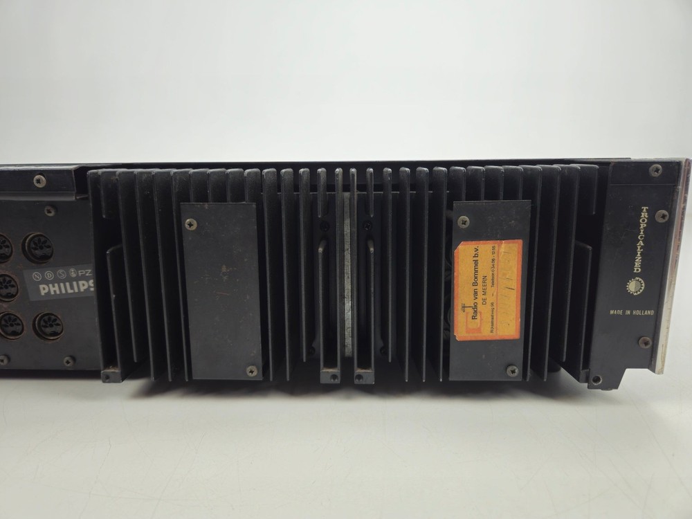 Philips - 22RH521 - Stereo Integrated Amplifier - Class A