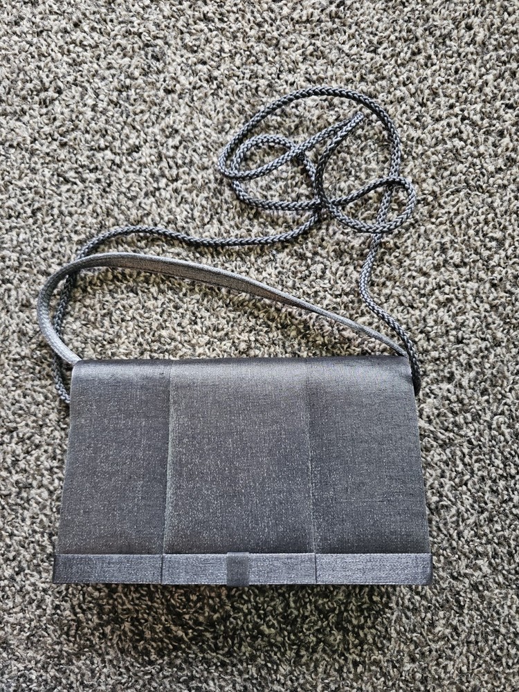 Vintage La Regale Clutch Bag w/ Strap