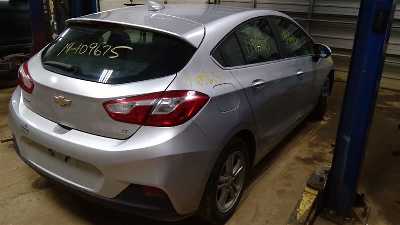 *LOCAL PICKUP ONLY* Driver Quarter Panel Hatchback Without Rs Package Fits 17-19