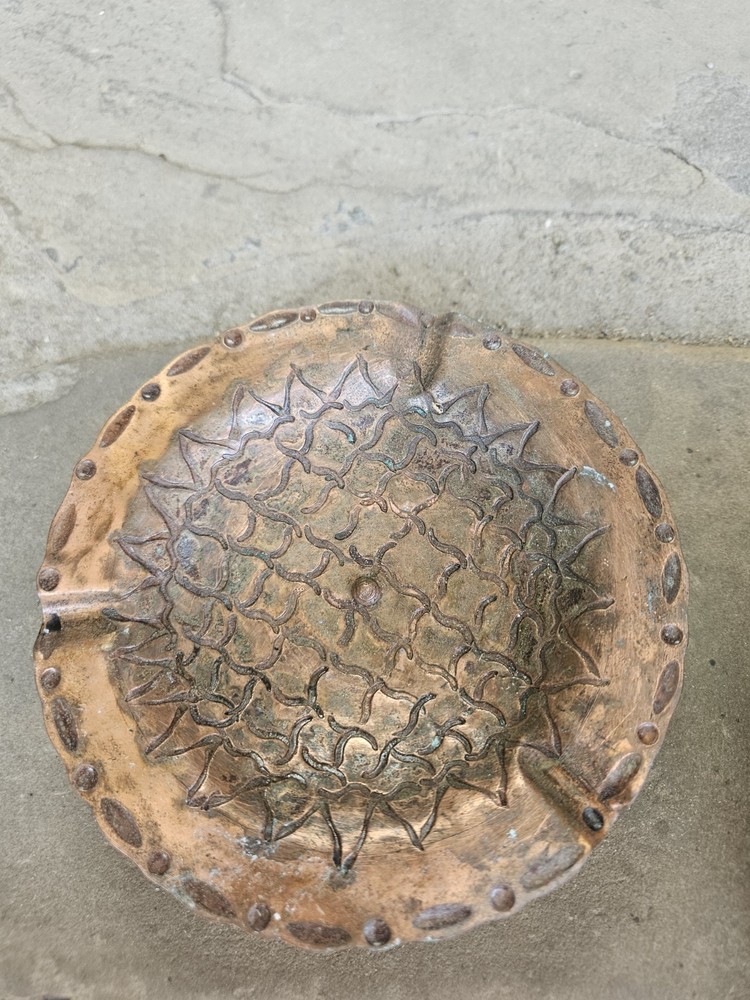 RRR RARE Vintage Hammered Copper Ashtray Solid Copper Hand Made