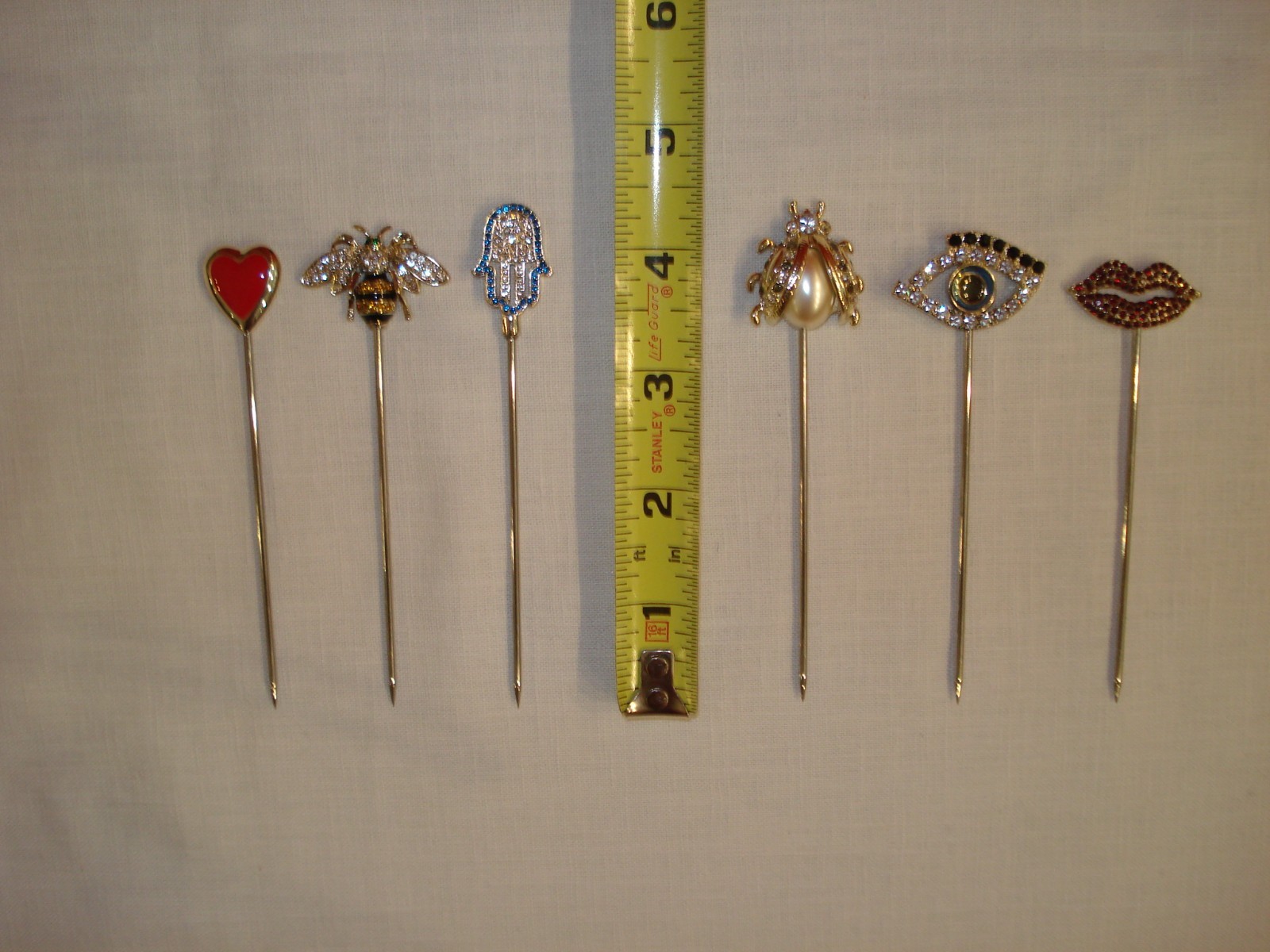 JOANNA BUCHANAN SIX ASSORTED RHINESTONE LUCKY CHARM COCKTAIL PICKS-NEW IN BOX