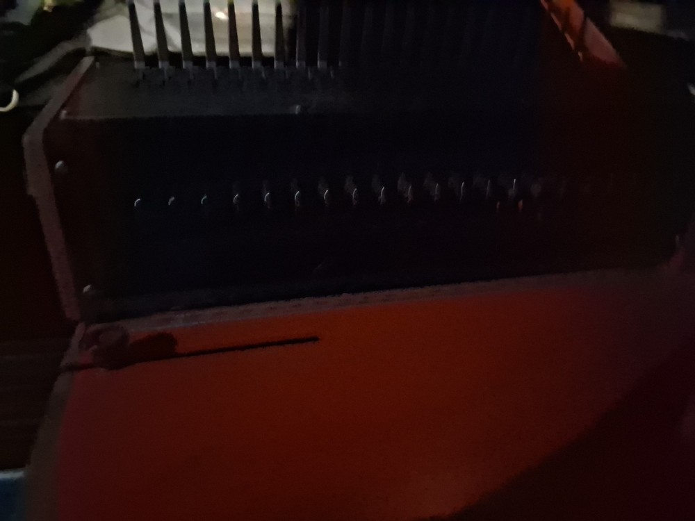 Ibico Ibimatic Plastic Comb Binding System Works! (604)