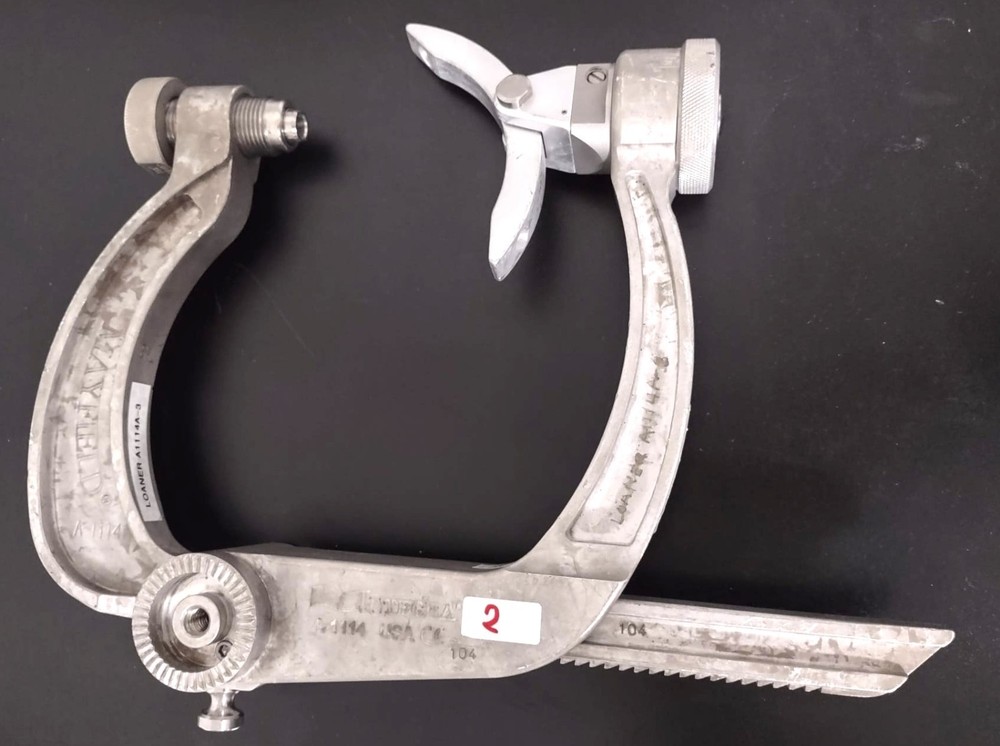 INTEGRA MAYFIELD A1114 Skull Clamp