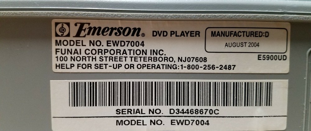 Emerson EWD7004 DVD Player