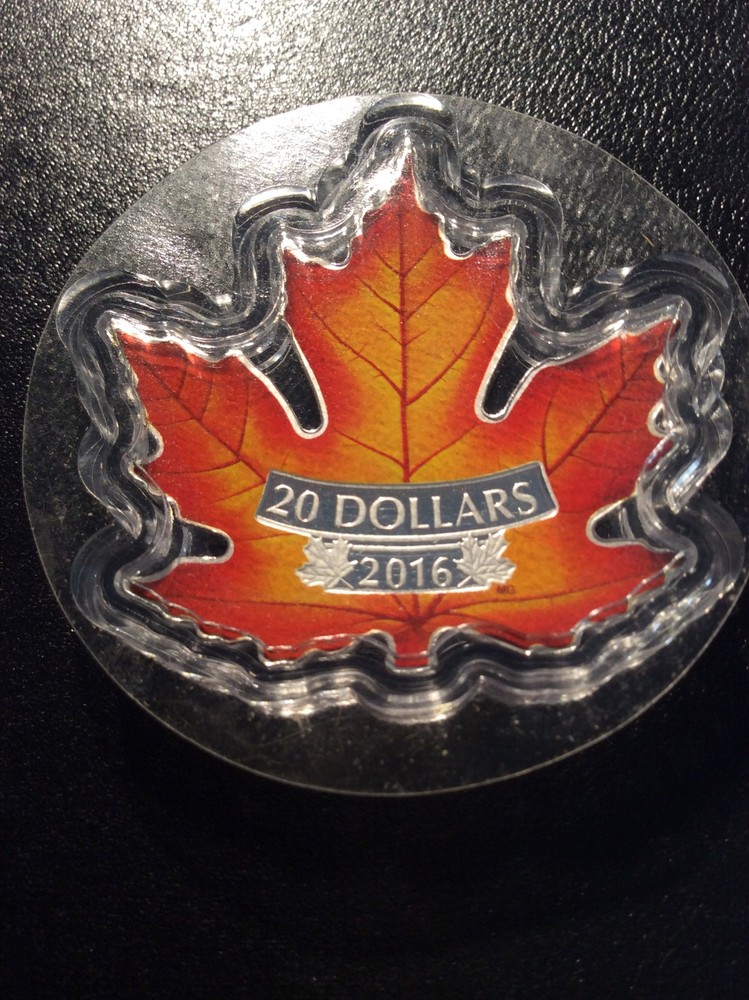 2016 CANADA $20 SILVER COLORED MAPLE LEAF SHAPE PROOF COIN (Jun22-5)
