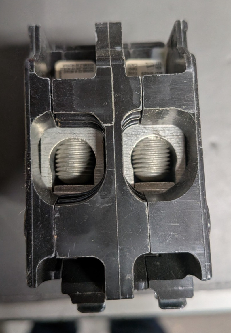 SQUARE D QO QOB QOB2100 2 POLE 100 AMP 240V YELLOW CIRCUIT BREAKER NEW IN BOX