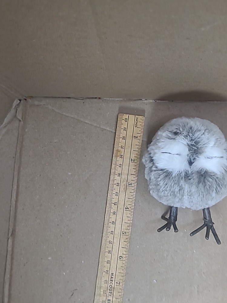 Target Spirit Bird ..small Round Light Grey