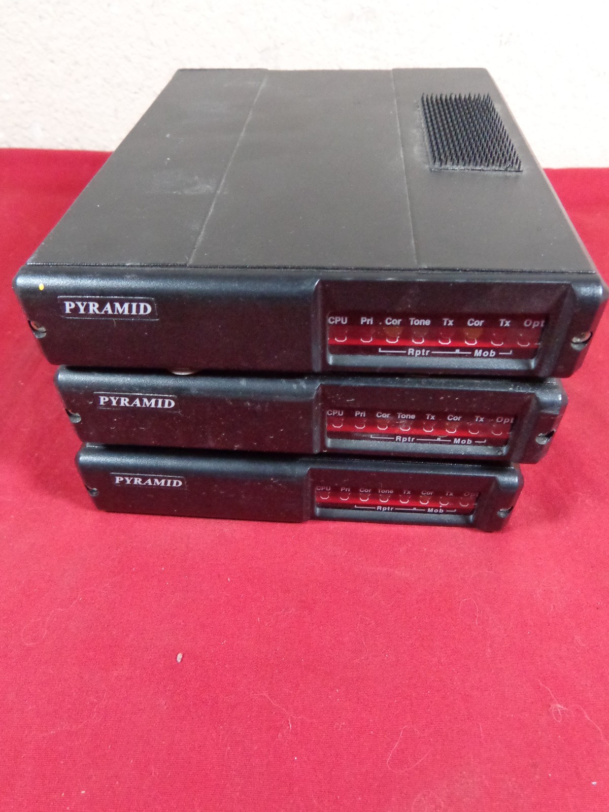 Pyramid SVR-200U UHF Two Way Radio Vehicular Repeater No Bkt/P. Spply  FREE SHIP