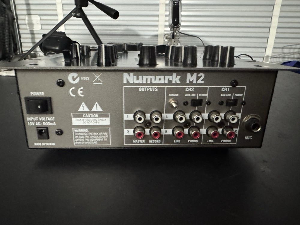 Numark M2 Professional Scratch Mixer