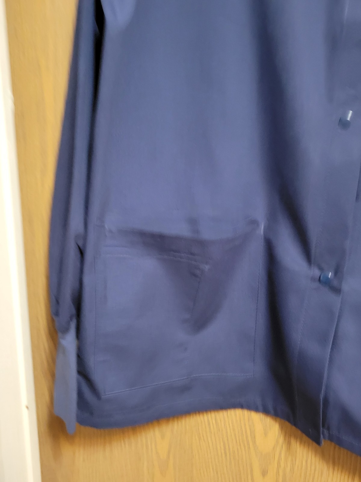 NWT. Med Unisex Long Sleeve Scrub Top/Jacket By Landau. Measurements Posted.