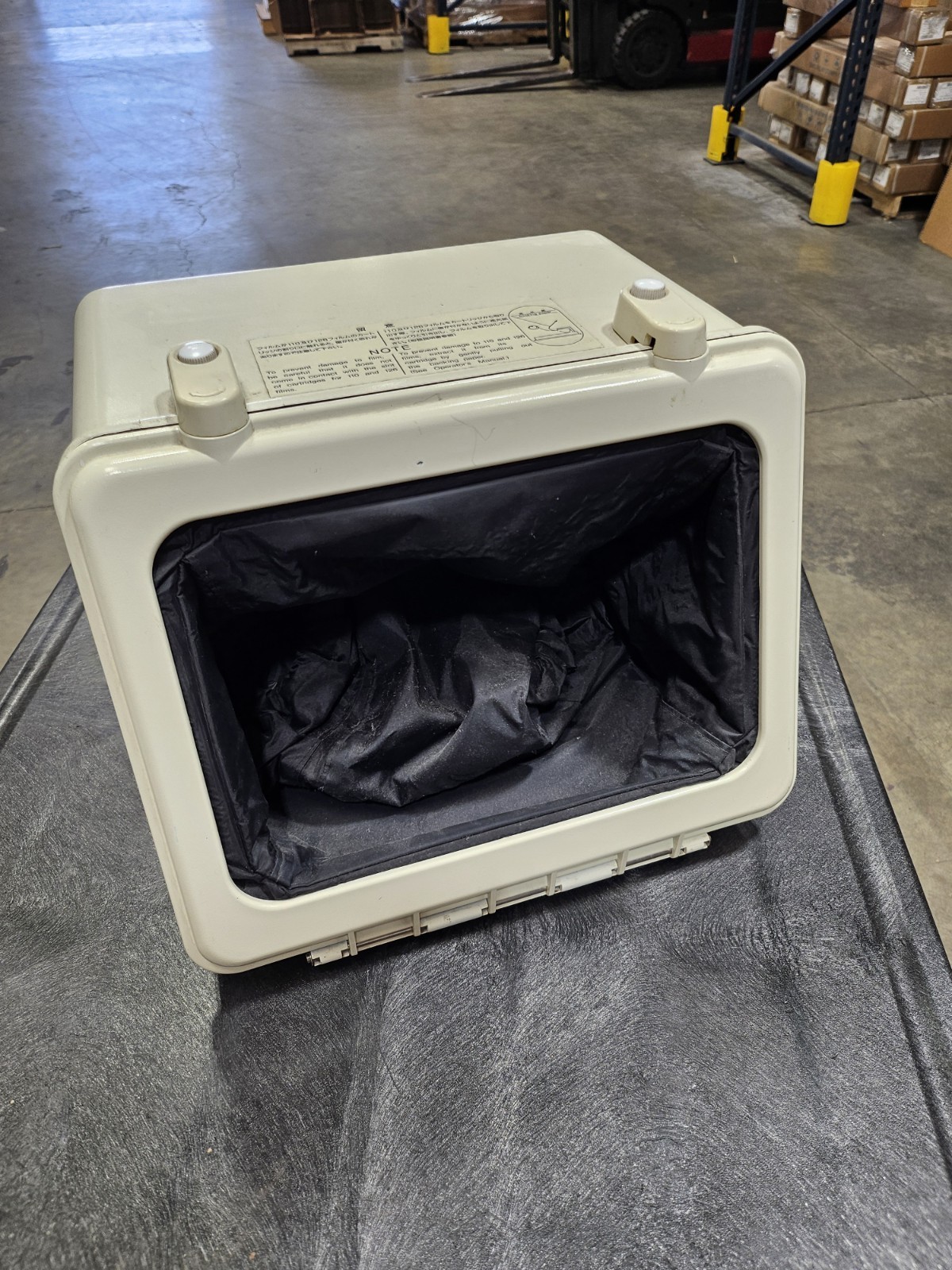 NORITSU Dark box Film 35mm APS 120-220 Film Change Box .Kodak. Fuji