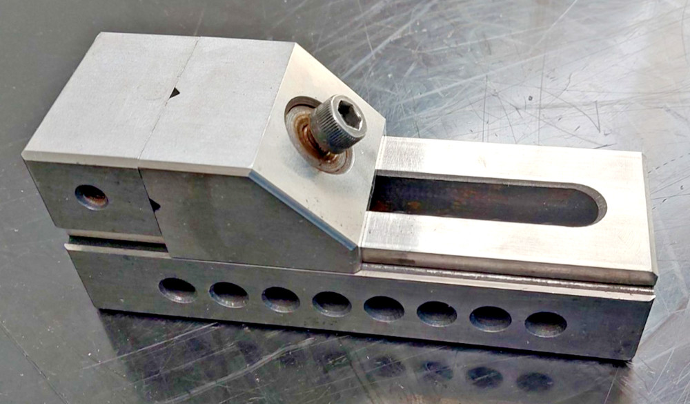 Tool Maker's Screwless (Pin Type) Precision Grinding Machine Vise Jaw