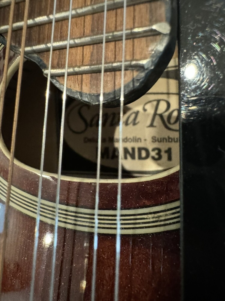 Santa Rosa Mandolin Model No Mand31 Acoustic- 8 strings