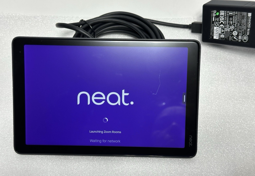 NEAT NEATPAD-SE model A1 Touch Panel Controller w POE charger & cable- FREE SHIP