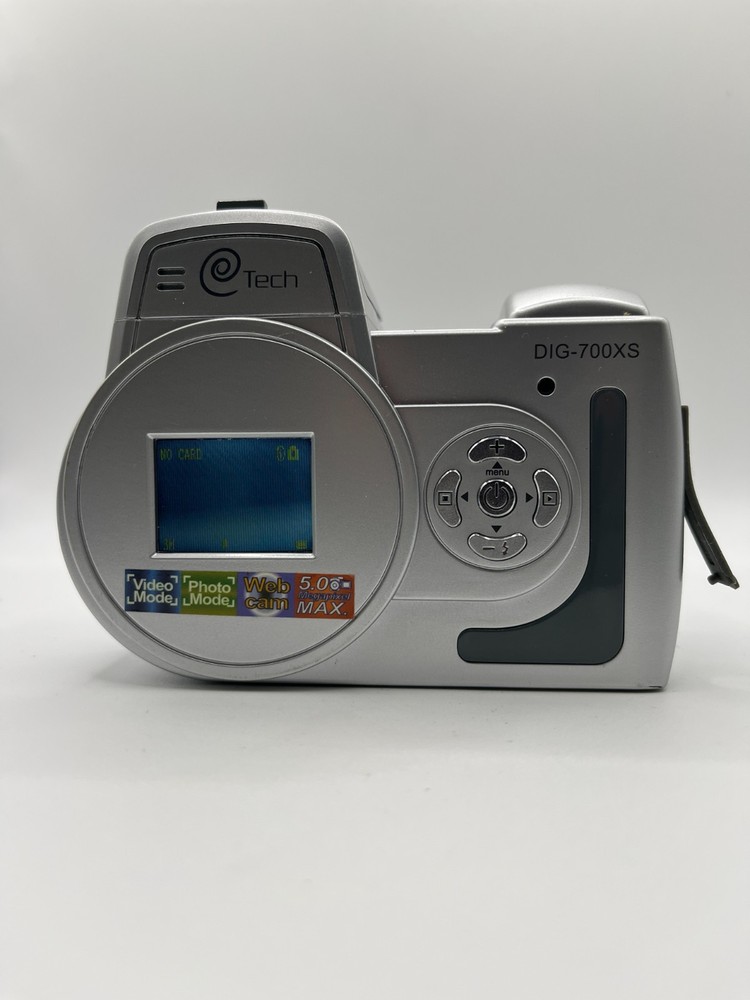 E-TECH DIG-700XS Digital Camera / 4X Digital - Tested + Working