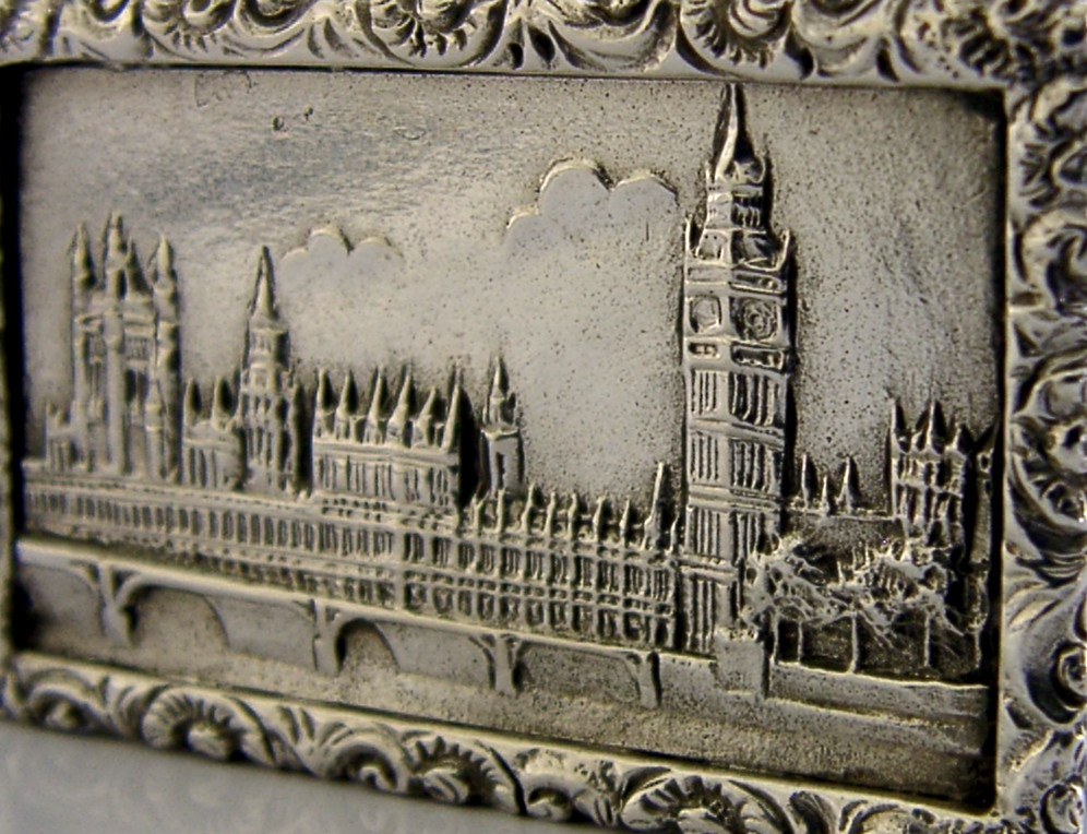 ENGLISH CAST SOLID STERLING SILVER HOUSES of PARLIAMENT CASTLE TOP BOX 1992