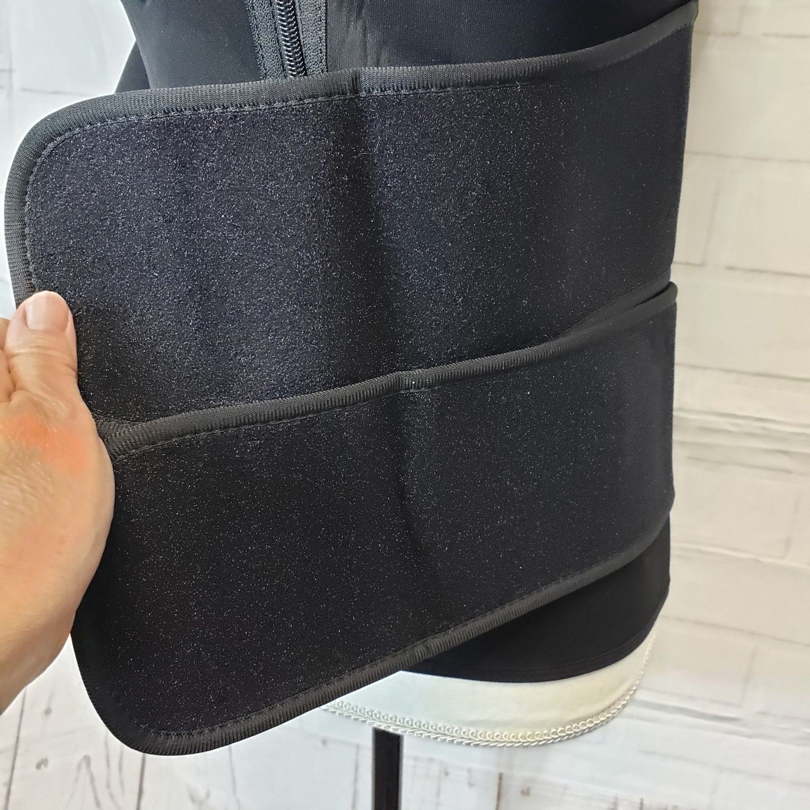 Cimkiz Women's Neoprene Sweat Vest Waist Trainer size M medium Gym Exercise