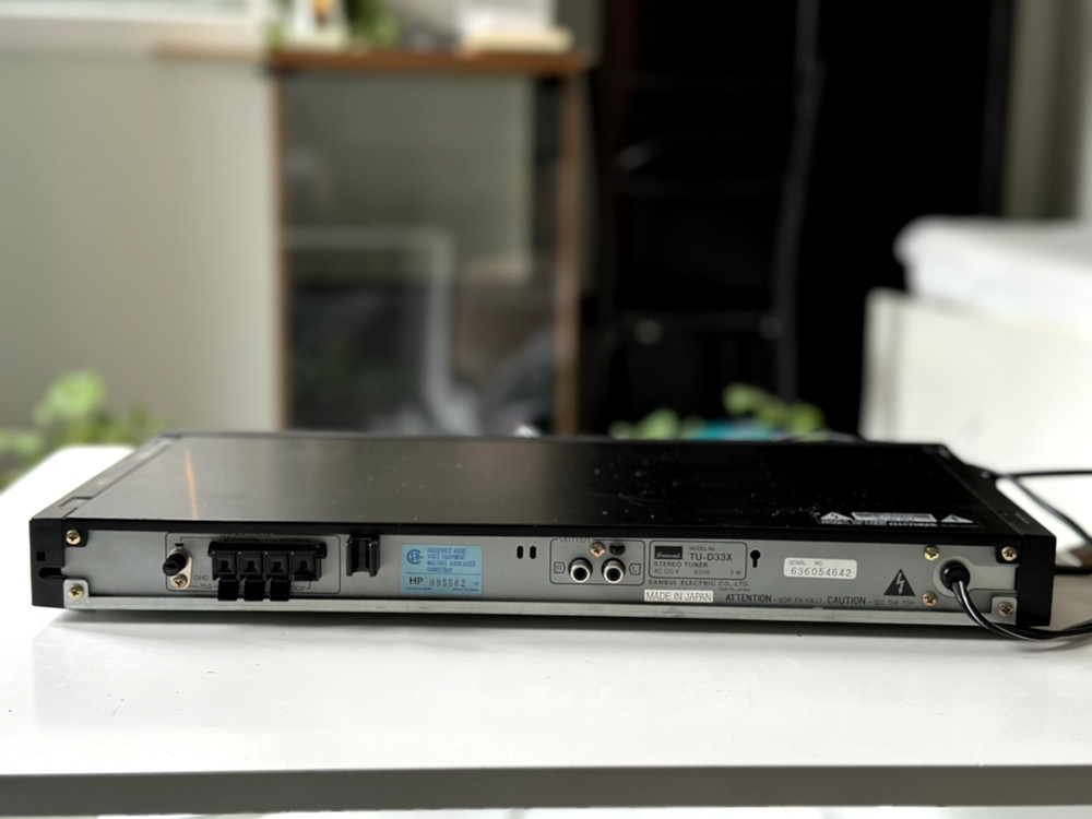 Sansui TU-D33X Digital Synthesizer Tuner