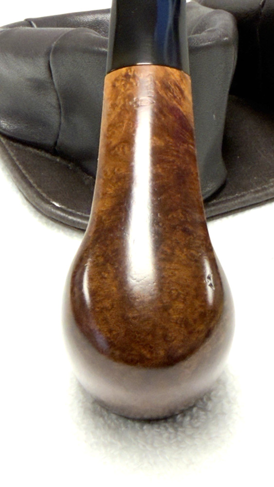 SAVINELLI 123 Smooth 1/8 Bent Pot w Triangular Shank