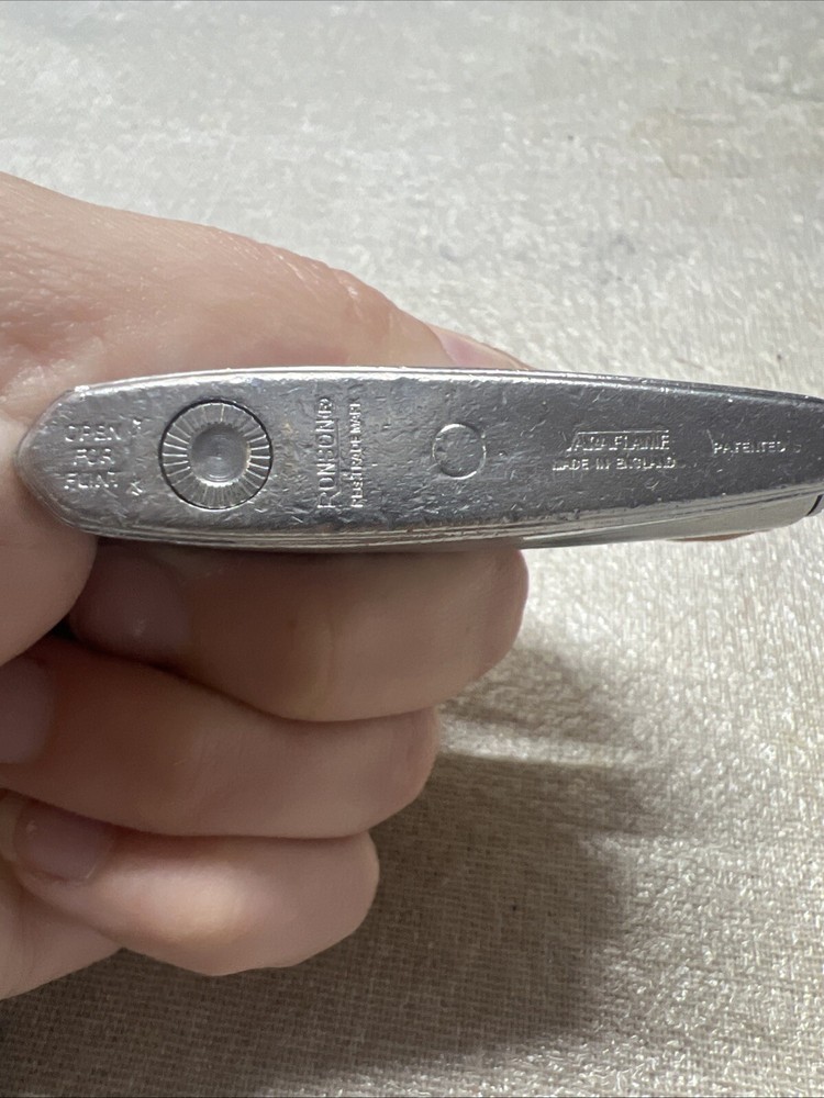 Ronson Varaflame Adonis Cigarette Lighter -- Untested