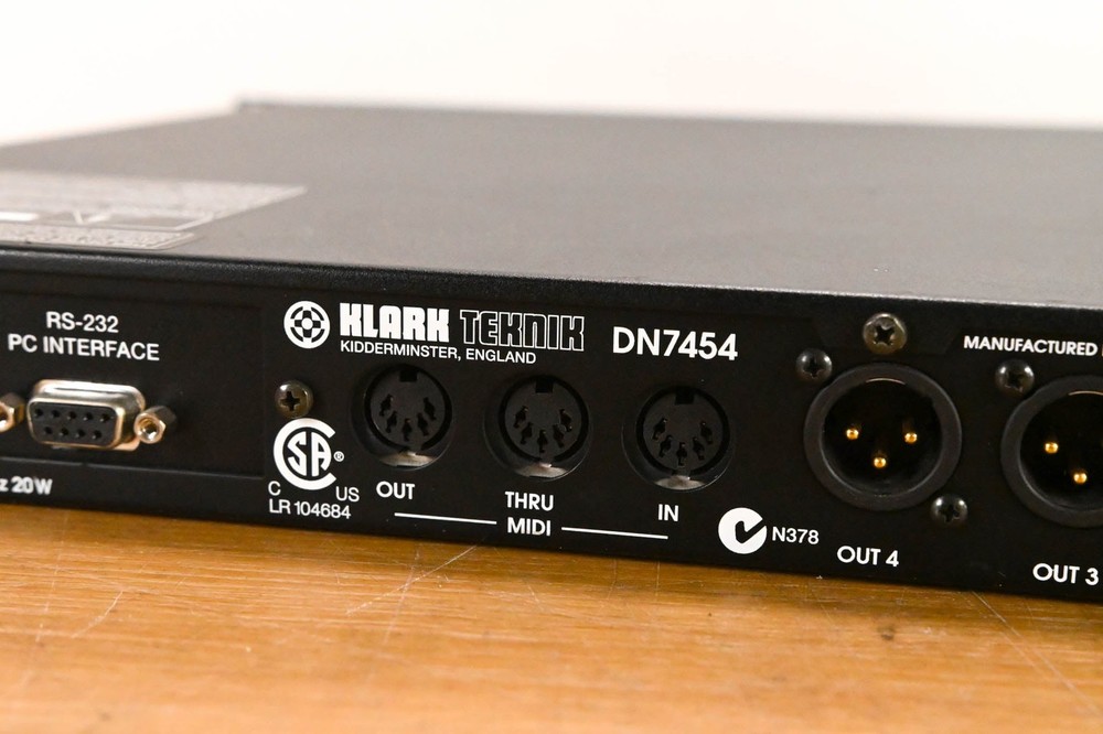 Klark Teknik DN7454 2-input / 4-output Delay with EQ and Dynamics CG01ZE9