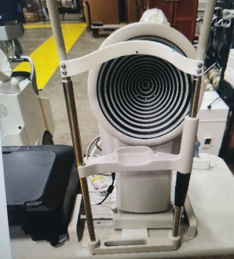 Topcon Corneal Analyzer. C A- 200F