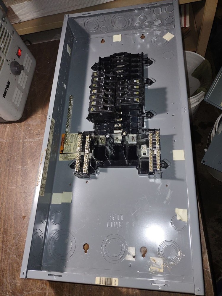 Square D Panel With Breakers