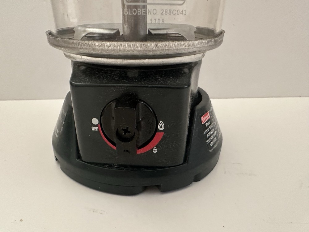 Coleman Propane Lantern 5155B With Hardshell Carry Case with handle